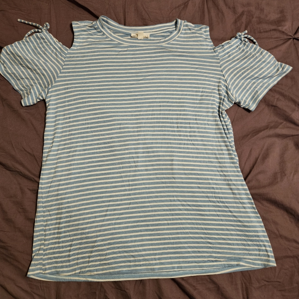 Womens Cold Shoulder Top